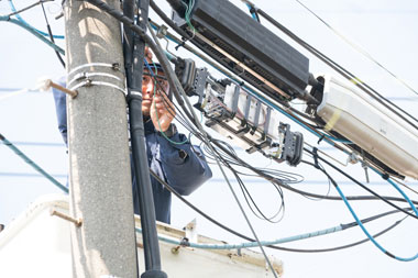 電気通信工事スタッフ
